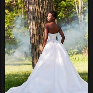 Ines Di Santo Wedding Dress